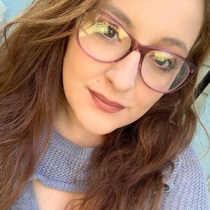 Meet your Posher, Jennie